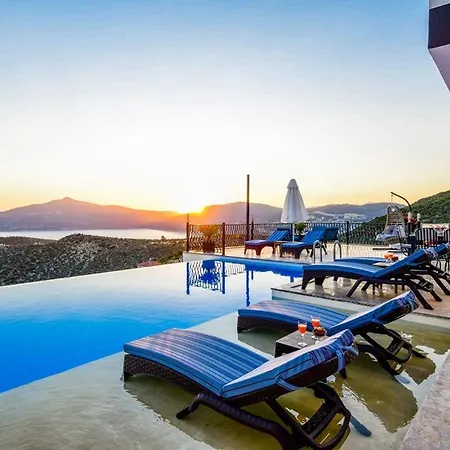 Pelit Villa