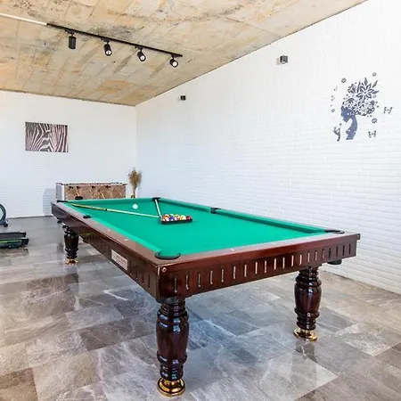 Villa Pelit