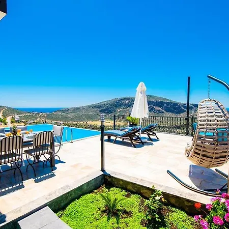 Pelit Villa