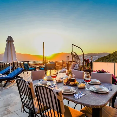 Pelit Villa