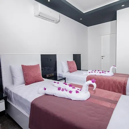 Villa Pelit
